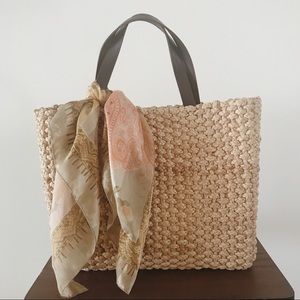 Vintage woven purse